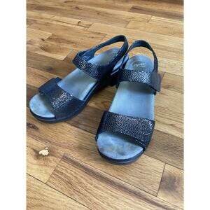 Dansko Sonnet Shimmer Black Ankle Straps Wedge Sandals Size EU 39/8.5-9